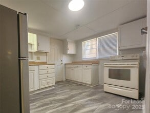 714 S Harding Ave in Kannapolis, NC - Building Photo - Building Photo