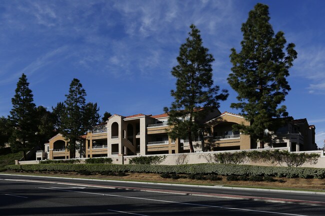 Triana Apartments Corona Ca For Rent