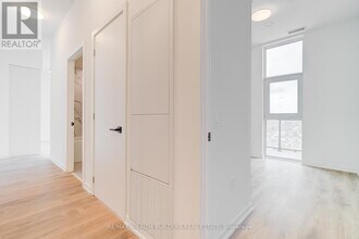 1285 Dupont St in Toronto, ON - Building Photo - Building Photo