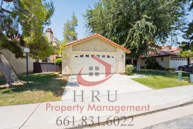 property at 4190 Pinewood Lake Dr