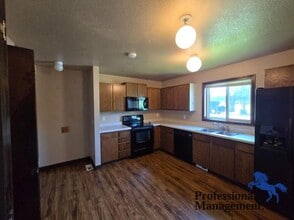2556 9th Ave N in Billings, MT - Building Photo - Building Photo