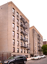 2816 Jerome Ave Apartments