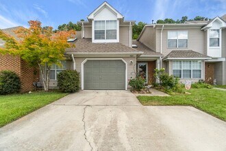 1864 Abbotsbury Way in Virginia Beach, VA - Building Photo - Building Photo