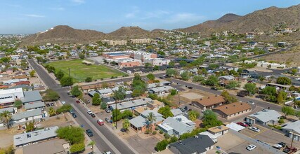 316 E Vogel Ave in Phoenix, AZ - Building Photo - Building Photo