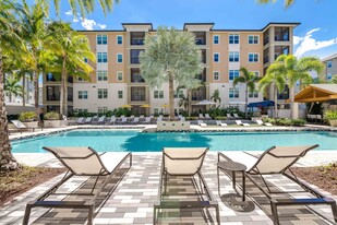 Marquis Coral Springs Apartments