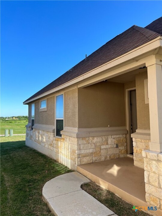 171 Long Creek Blvd in New Braunfels, TX - Building Photo