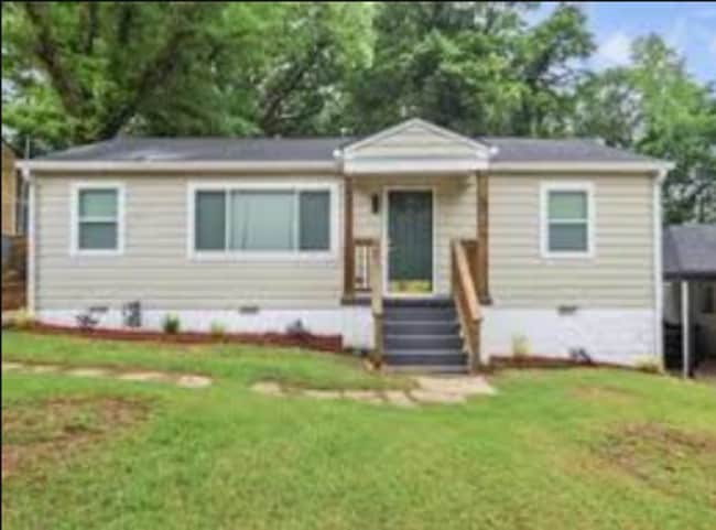 property at 1327 Kenilworth Dr SW