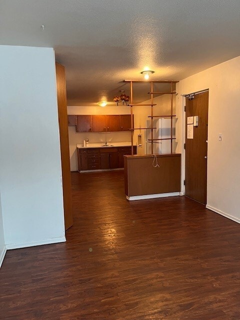 602 Hopkins St in Saskatoon, SK - Building Photo - Building Photo