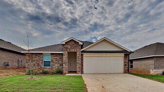 12448 NW 140th St in Piedmont, OK - Building Photo