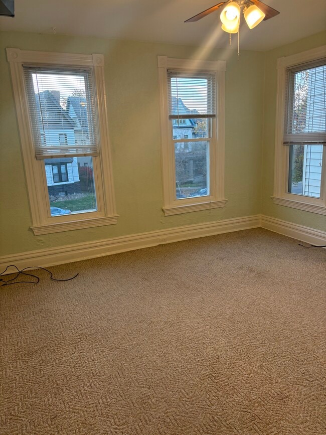 525 Shady Ave, Unit 2A in Pittsburgh, PA - Building Photo - Building Photo