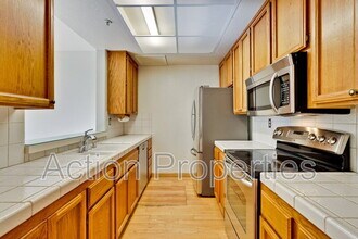 409 Hillwood Ct in Mountain View, CA - Building Photo - Building Photo