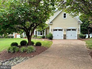 11660 Bachelors Hope Ct in Swan Point, MD - Building Photo - Building Photo