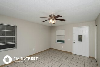 875 Doat St SE in Palm Bay, FL - Building Photo - Building Photo