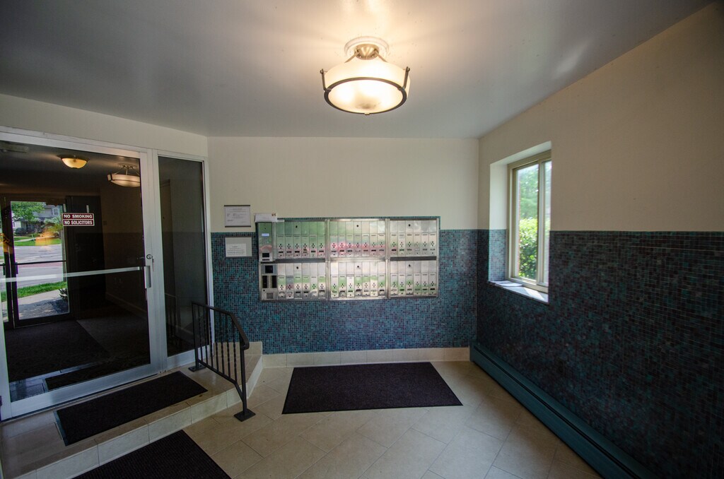 Bellecliff & Lakewood Area Apartments in Lakewood, OH