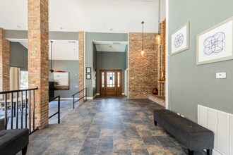 Woodwind Irving in Irving, TX - Building Photo - Building Photo