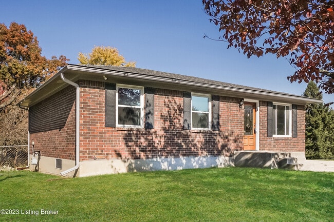 property at 5611 Archtree Pl