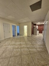 5917 W Plank Rd in Bellevue, IL - Building Photo - Building Photo