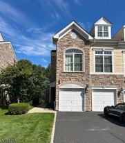 16 Forshee Cir in Montvale, NJ - Building Photo