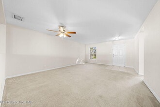 199 Bellbrook St SE in Palm Bay, FL - Building Photo - Building Photo