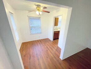 13237 Avalon Blvd in Los Angeles, CA - Building Photo - Building Photo