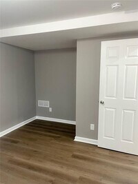 2893 White Oak Dr photo'