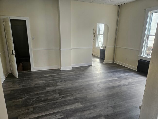 property at 1118 Rock St