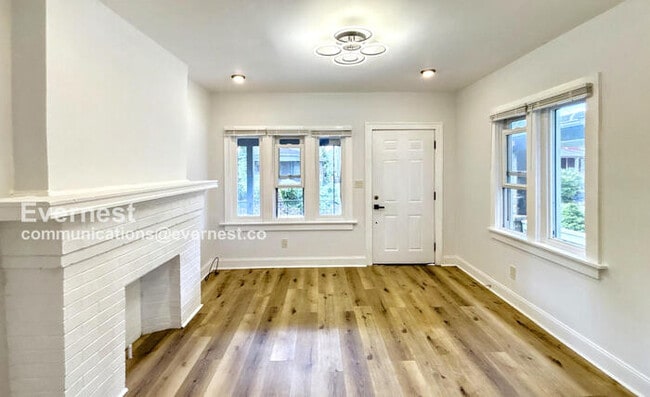 1442 Hamlet St in Columbus, OH - Foto de edificio - Building Photo