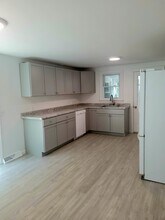 22 Okinawa Ave in Warwick, RI - Building Photo - Building Photo