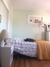 32 Calvin St-Unit -3 in Somerville, MA - Building Photo - Building Photo