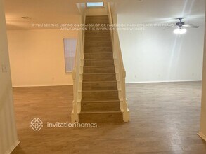 3813 Dunlavy Rd in Denton, TX - Foto de edificio - Building Photo