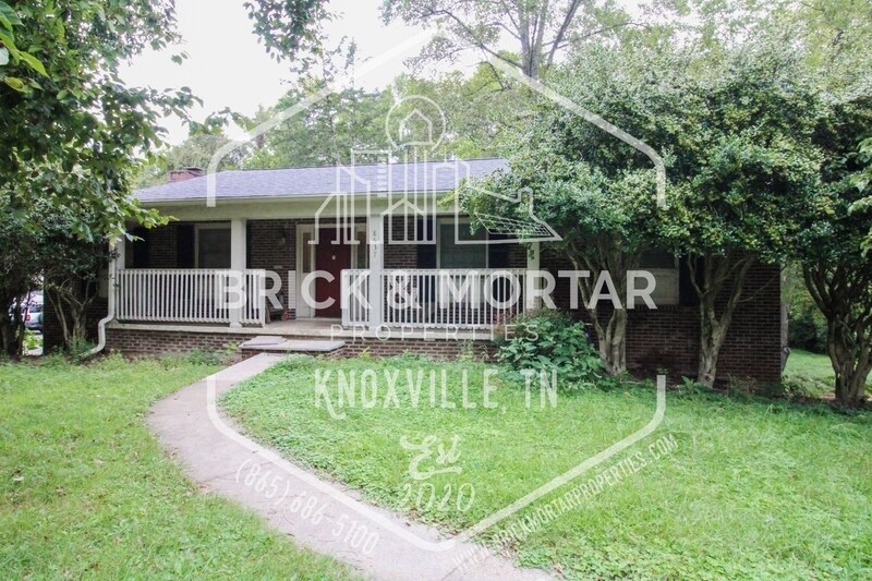 8637 Glen Echo Dr in Knoxville, TN - Building Photo