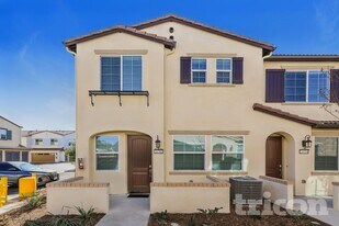 24702 Ahora Ct in Wildomar, CA - Building Photo