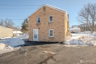 3774 NJ-27 in Kendall Park, NJ - Building Photo