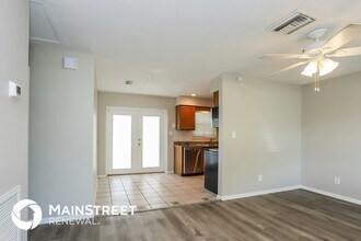 8828 Robin Rd in Seminole, FL - Building Photo - Building Photo