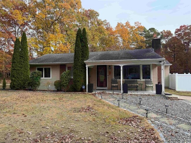 property at 712 S 4th Ave