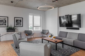 Louisa Flowers apartments in Portland, OR - Building Photo - Building Photo