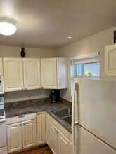 225 Bonnie Blvd, Unit 1120 in Palm Springs, FL - Building Photo - Building Photo