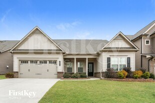 4541 Banshire Cir in Gainesville, GA - Building Photo