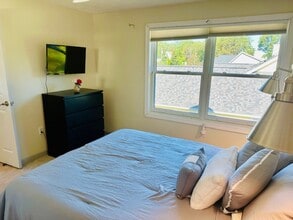 146 Spinnaker Way in Portsmouth, NH - Building Photo - Building Photo