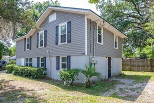 3390 Stillman St in Jacksonville, FL - Building Photo