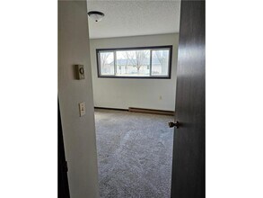 808 Hills Ave in Jackson, MN - Building Photo - Building Photo