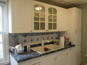 503 N Sherman Ave, Unit 1 in Madison, WI - Building Photo - Building Photo