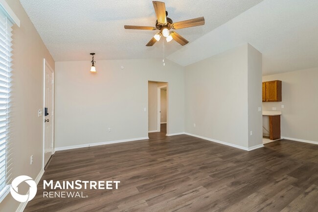 15 Sawfish Ln in Poinciana, FL - Foto de edificio - Building Photo