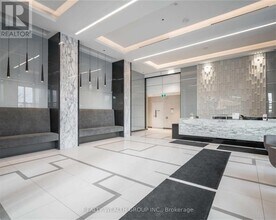 99 Eagle Rock Way in Vaughan, ON - Building Photo - Building Photo