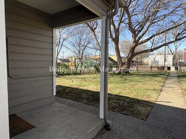 property at 1937 Payne St