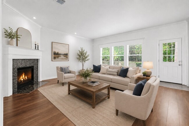 property at 174 E Spindle Tree Cir