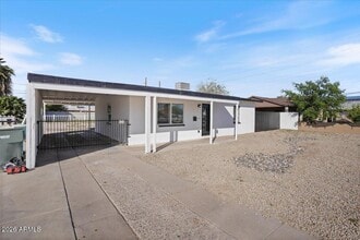 2308 W Missouri Ave in Phoenix, AZ - Building Photo - Building Photo