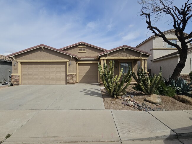 property at 906 E Pasture Canyon Dr