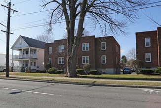 1066-1070 Washington Ave in Albany, NY - Building Photo - Building Photo