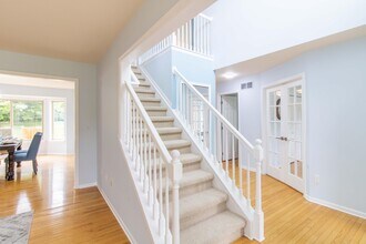 2864 Mystic Dr in Ann Arbor, MI - Building Photo - Building Photo